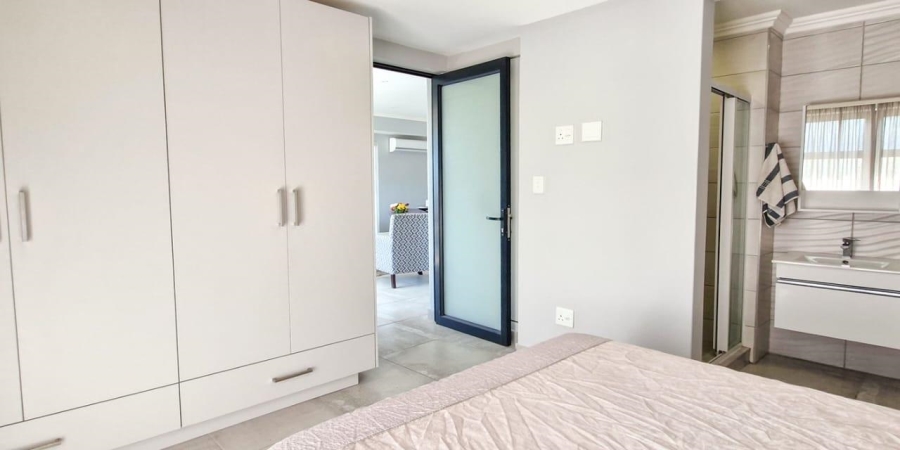 3 Bedroom Property for Sale in Santos Bay Western Cape